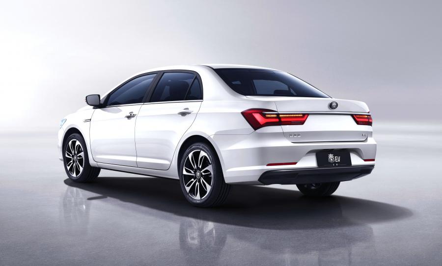  BYD Qin EV 2019 года  (фото 4 из 5)